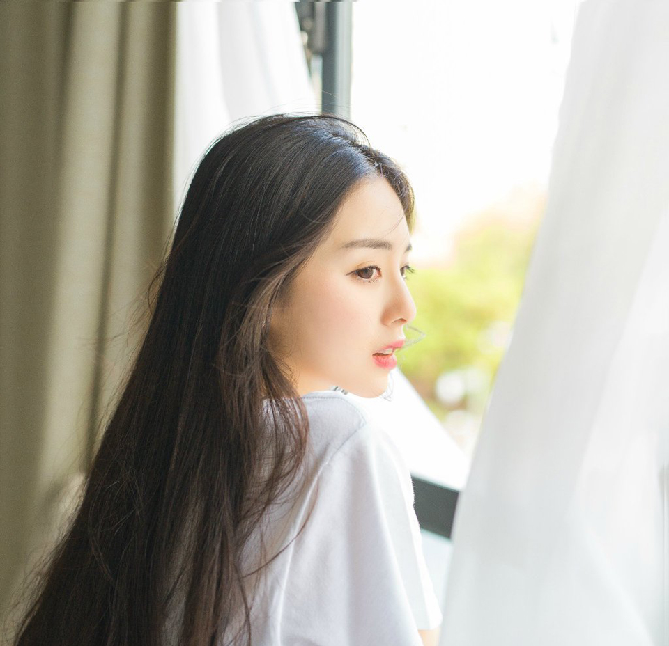 把生活当成戏的人，可以处变不惊；把戏当成生活的人，容易抑郁成疾。